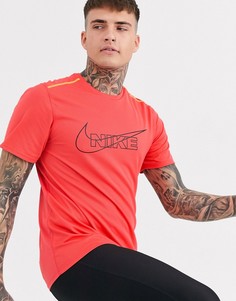 Красная футболка Nike Running Breathe-Красный