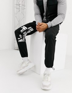 Черные брюки-карго с принтом ASOS DESIGN-Черный