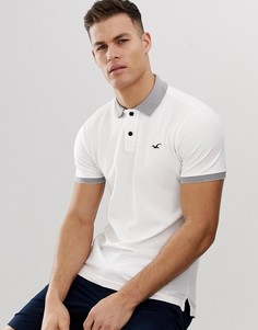 Белое поло с контрастным воротником и логотипом Hollister-Белый