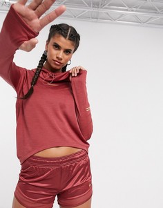 Розовый лонгслив с капюшоном Nike Running