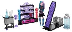 Игровой набор с куклой Monster High Раскрась монстра Дизайнерская лаборатория BCC47