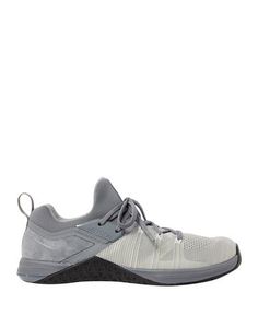 Низкие кеды и кроссовки Nike