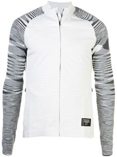 adidas куртка из джерси