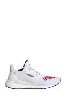 Белые кроссовки с сердцем Adidas
