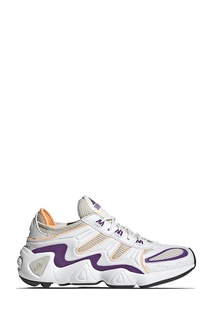Белые кроссовки с отделкой Adidas