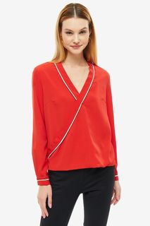 Красная блуза с глубоким вырезом Sisley