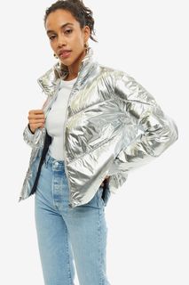 Короткая демисезонная куртка оверсайз Guess