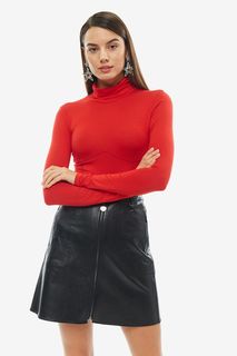 Бордовая водолазка из вискозы UNU Clothing