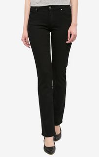 Черные джинсы Straight Wrangler