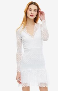 Короткое белое платье с ажурными рукавами Guess