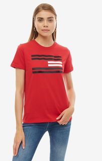 Красная хлопковая футболка с декоративной отделкой Tommy Hilfiger