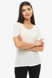 Белая базовая футболка Lacoste