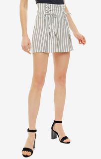 Белые шорты полоску с высокой талией Guess