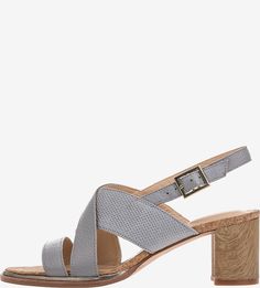 Кожаные босоножки на устойчивом каблуке Clarks