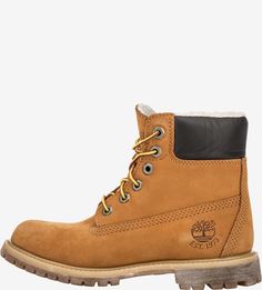 Бежевые ботинки из нубука Timberland