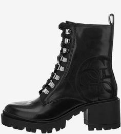 Высокие демисезонные ботинки из натуральной кожи Guess