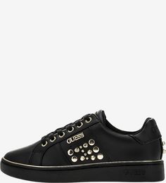 Черные кеды с металлическим декором Guess