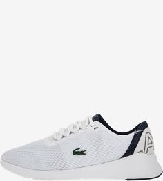 Текстильные кроссовки белого цвета Lacoste