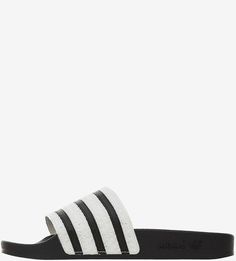 Шлепанцы белого цвета в полоску Adidas Originals