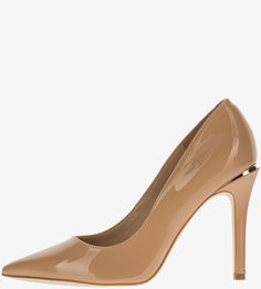 Бежевые туфли с острым носом Guess