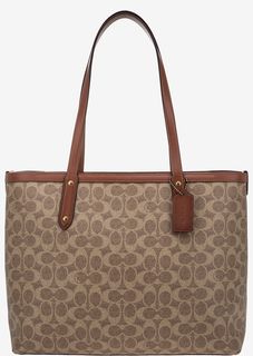 Вместительная сумка с монограммой бренда Coach