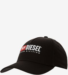 Черная бейсболка с логотипом бренда Diesel
