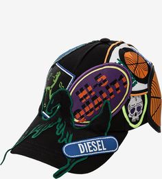 Черная бейсболка с нашивками Diesel