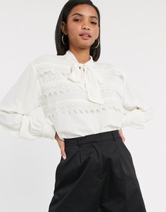 Кремовая блузка с завязкой и отделкой кроше Vero Moda-Кремовый