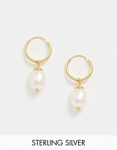 Серьги-кольца из позолоченного серебра с жемчужными подвесками ASOS DESIGN-Золотой