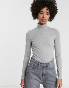 Серебристая блестящая водолазка Monki-Серебряный