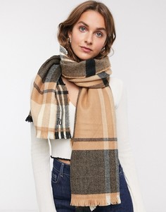 Бежевый шарф в клетку River Island