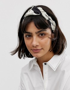Повязка на голову с узлом и принтом \"корова\" ASOS DESIGN-Мульти