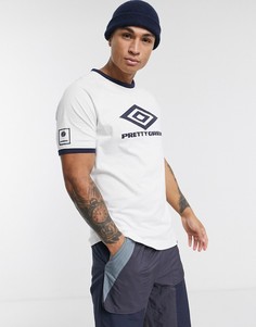 Белая футболка с контрастной отделкой и большим логотипом Pretty Green x Umbro-Белый