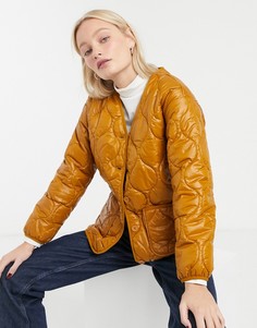 Коричневая стеганая куртка с карманом Monki-Коричневый