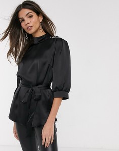 Черный атласный топ с поясом River Island