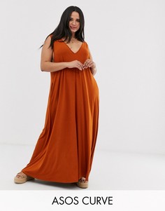 Трапециевидное платье макси с глубоким вырезом ASOS DESIGN Curve-Коричневый