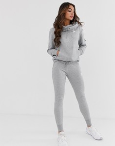 Серые облегающие джоггеры Nike Club-Серый