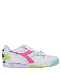 Низкие кеды и кроссовки Diadora