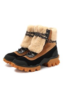 Замшевые ботинки Moncler