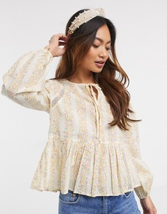 Свободная блузка с цветочным принтом Miss Selfridge-Кремовый