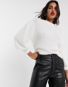Пушистый джемпер с пышными рукавами ASOS DESIGN-Белый