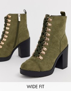 Ботинки цвета хаки для широкой стопы на шнуровке и каблуке River Island-Зеленый