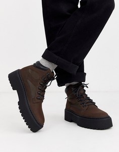 Коричневые ботинки из искусственной кожи на шнуровке и массивной подошве ASOS DESIGN-Коричневый