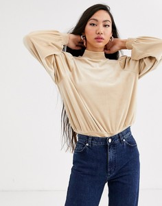 Бежевый велюровый свитшот с пышными рукавами Monki