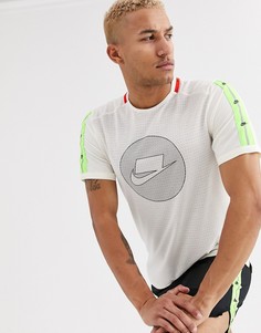 Белая футболка Nike Running Run Wild-Белый