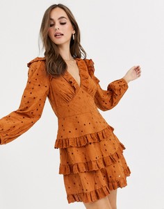 Ярусное чайное платье мини с вышивкой ришелье ASOS DESIGN-Желтый