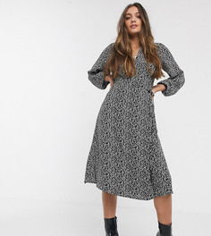 Черное платье миди с запахом и цветочным принтом New Look Petite-Черный