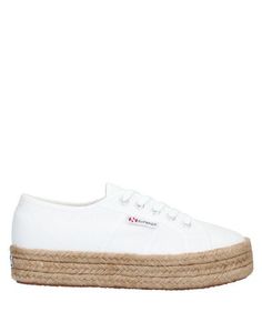 Низкие кеды и кроссовки Superga