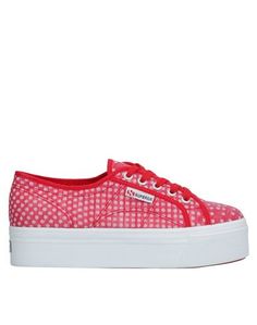 Низкие кеды и кроссовки Superga