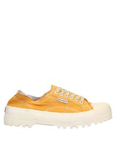 Низкие кеды и кроссовки Superga